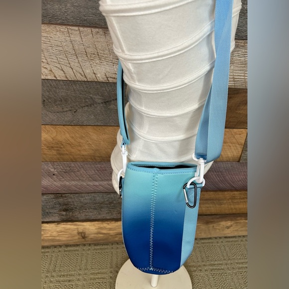 Stanley Cup Water Bottle Crossbody Holder-Ombré Neoprene Carrier - Picture 3 of 3